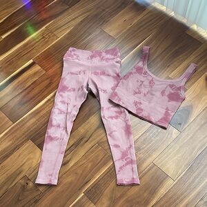 AVOCADO DUSTY ROSE TIE DYED SET SPORTS BRA AND LEGGINGS XS/S